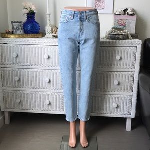 Levi's high waisted wedgie jeans 27 NWOT